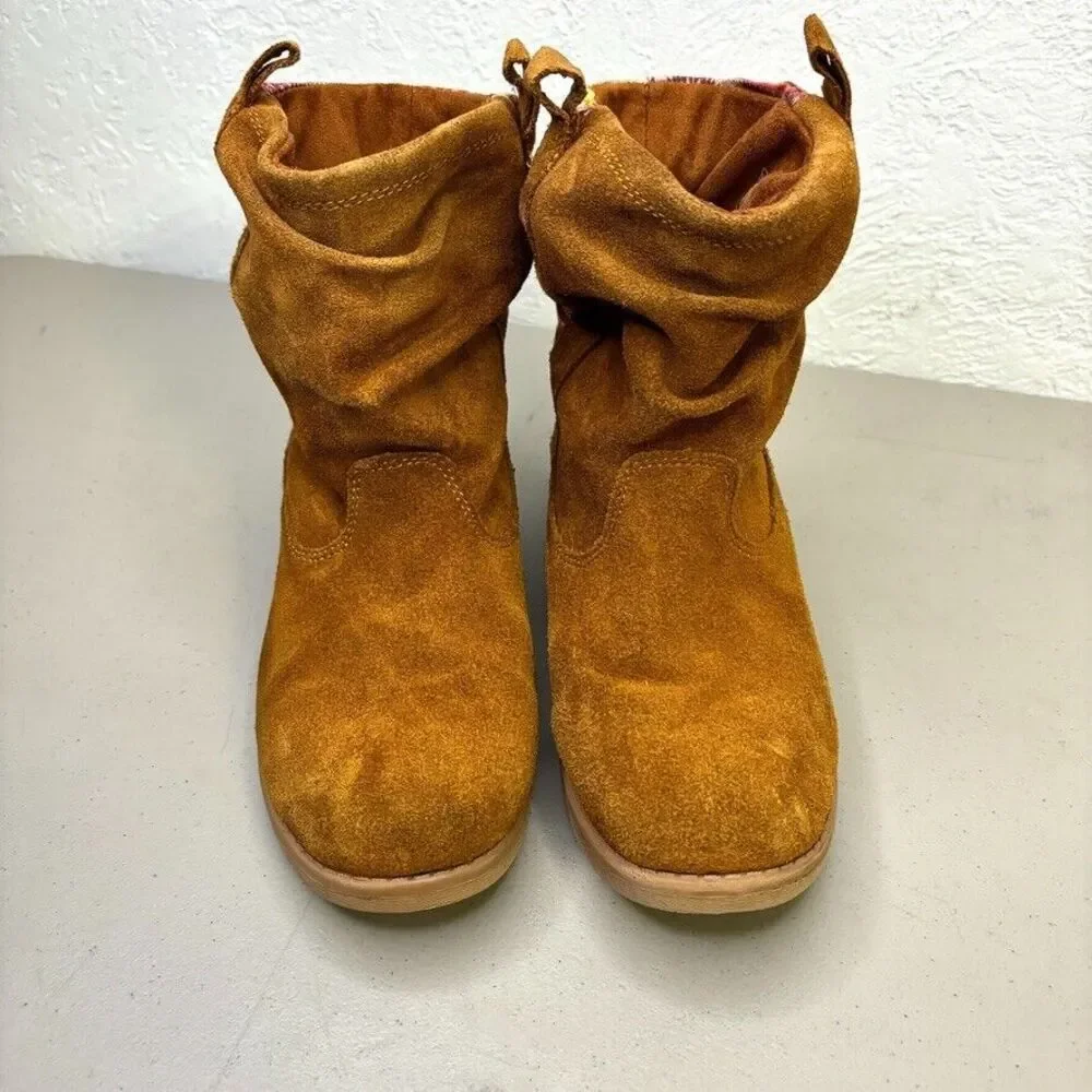 TOMS Laurel Cinnamon Faux Suede Sunset Stripe Slouch Ankle Bootie Girls Size 4 M